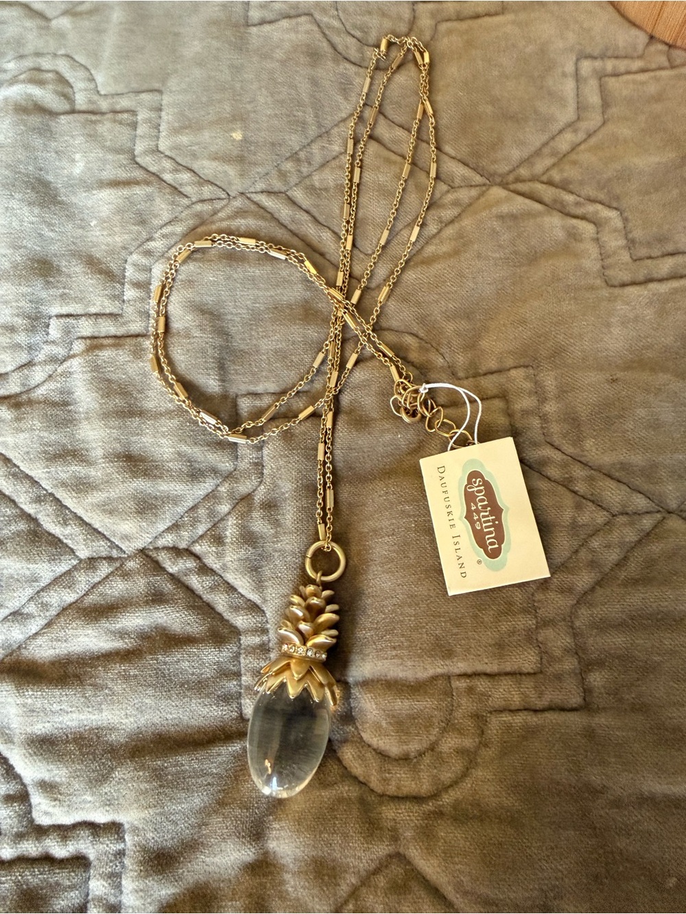 Spartina 449 NWT Gold Plated Pineapple Pendant Necklace with Clear Crystal Drop